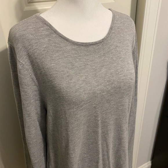 Chelsea and Theodore Tunic Sweater - Picture 2 of 6